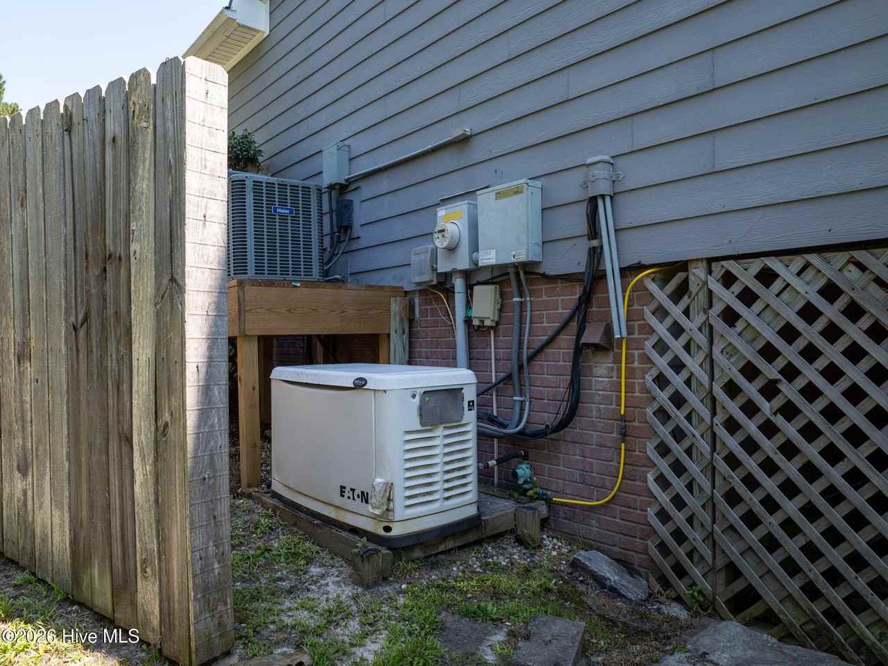 645 Riva Ridge Rd - Photo 6 of 32