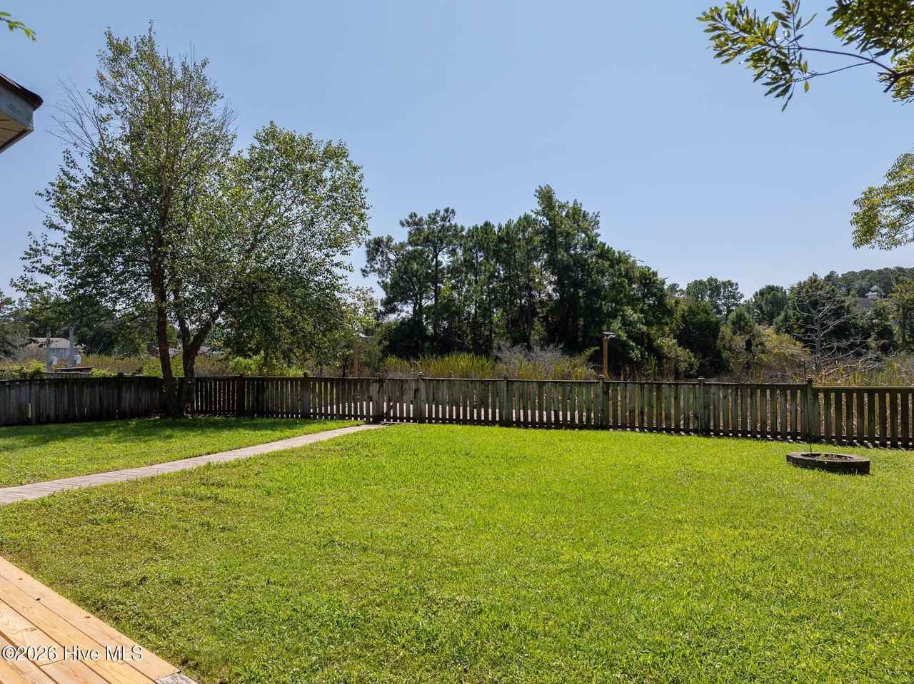 645 Riva Ridge Rd - Photo 7 of 32