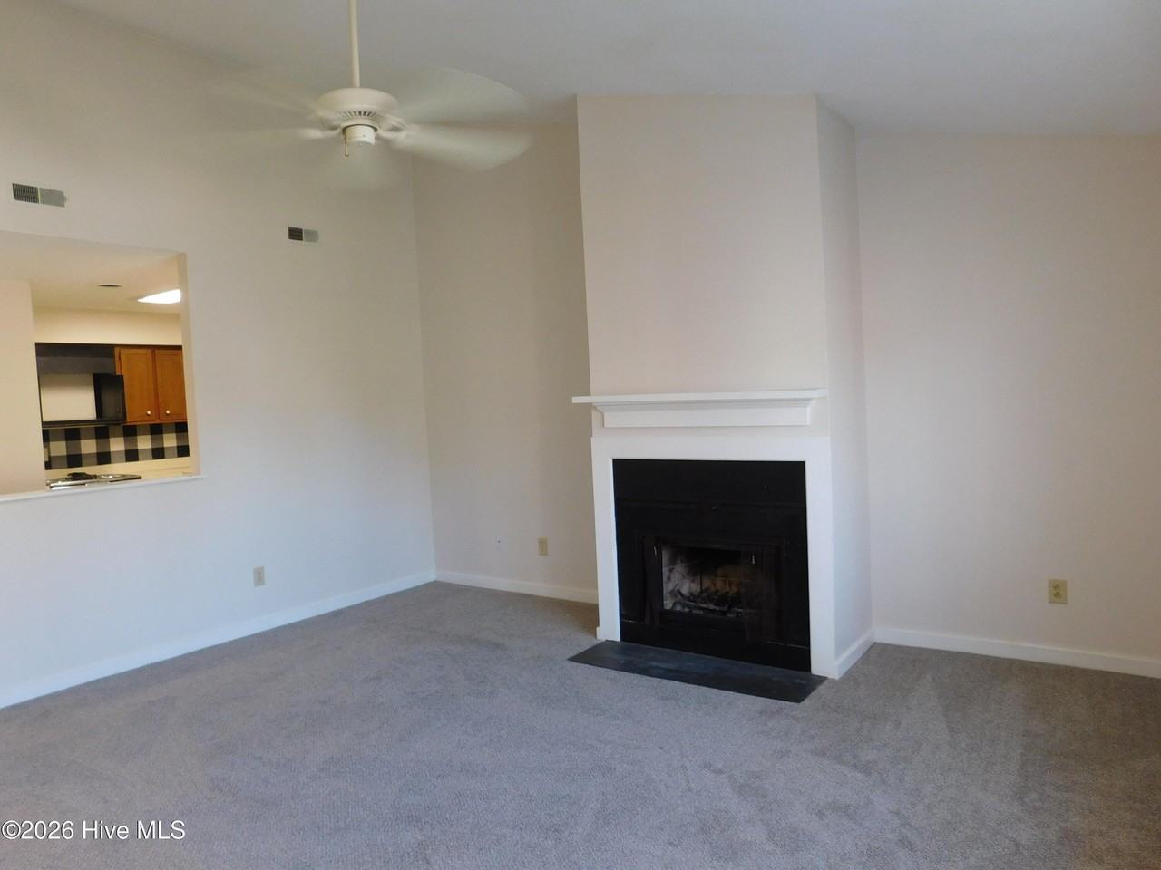 11 Pillory Cir - Photo 3 of 13