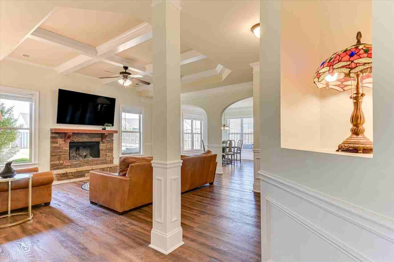 2458 Sunflower Dr - Photo 7 of 50