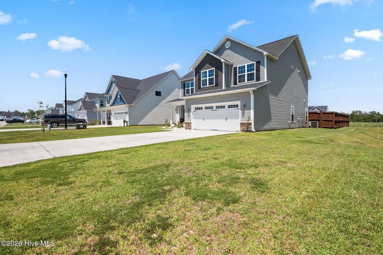 1818 Olde Towne Pointe Blvd - Photo 5 of 50