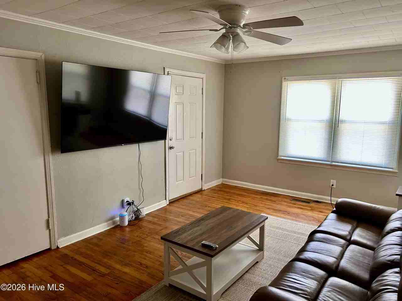 309 Rosalyn Rd - Photo 4 of 7