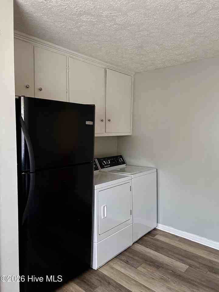 309 Rosalyn Rd - Photo 6 of 7