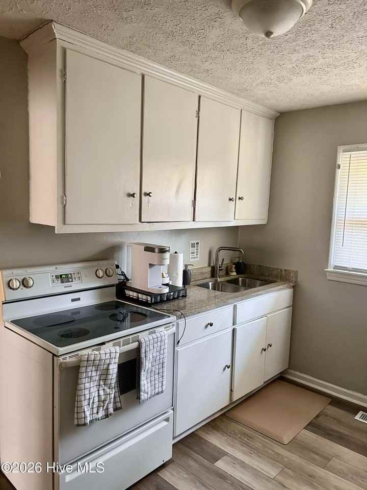 309 Rosalyn Rd - Photo 7 of 7