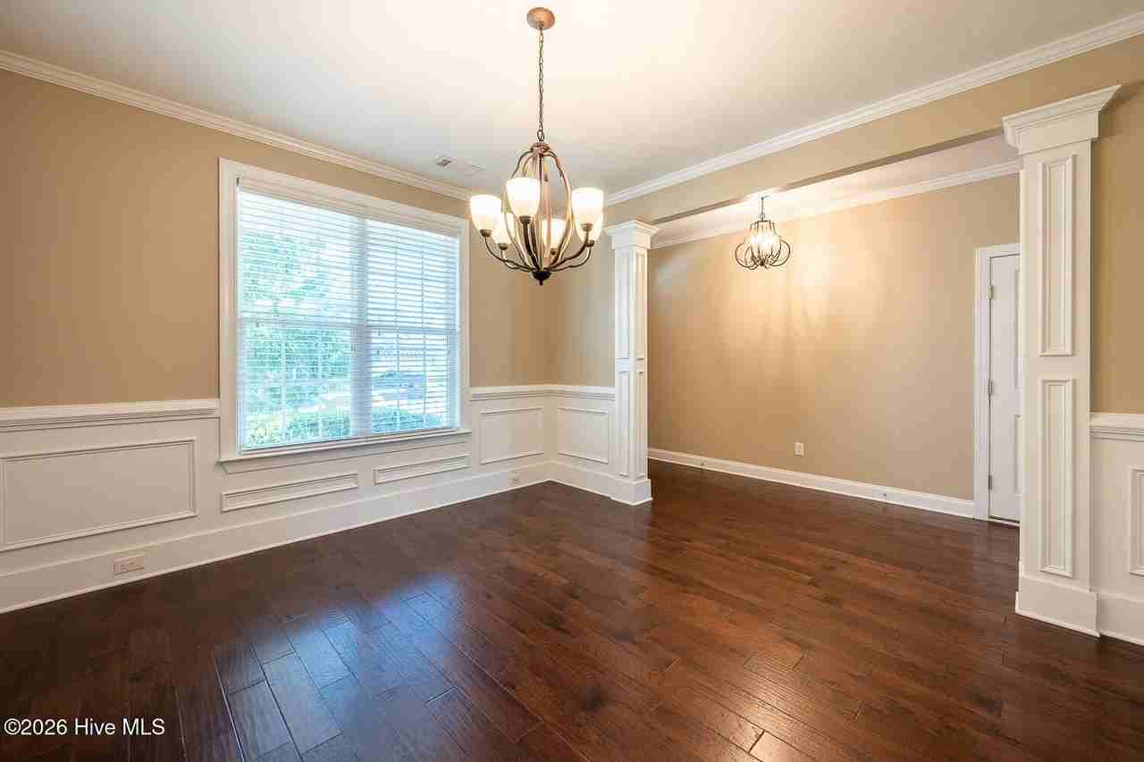 536 Bunchgrass St - Photo 5 of 32