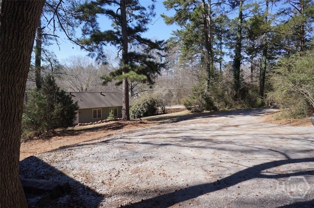 1453 Barnett Shoals Rd #A - Photo 2 of 22