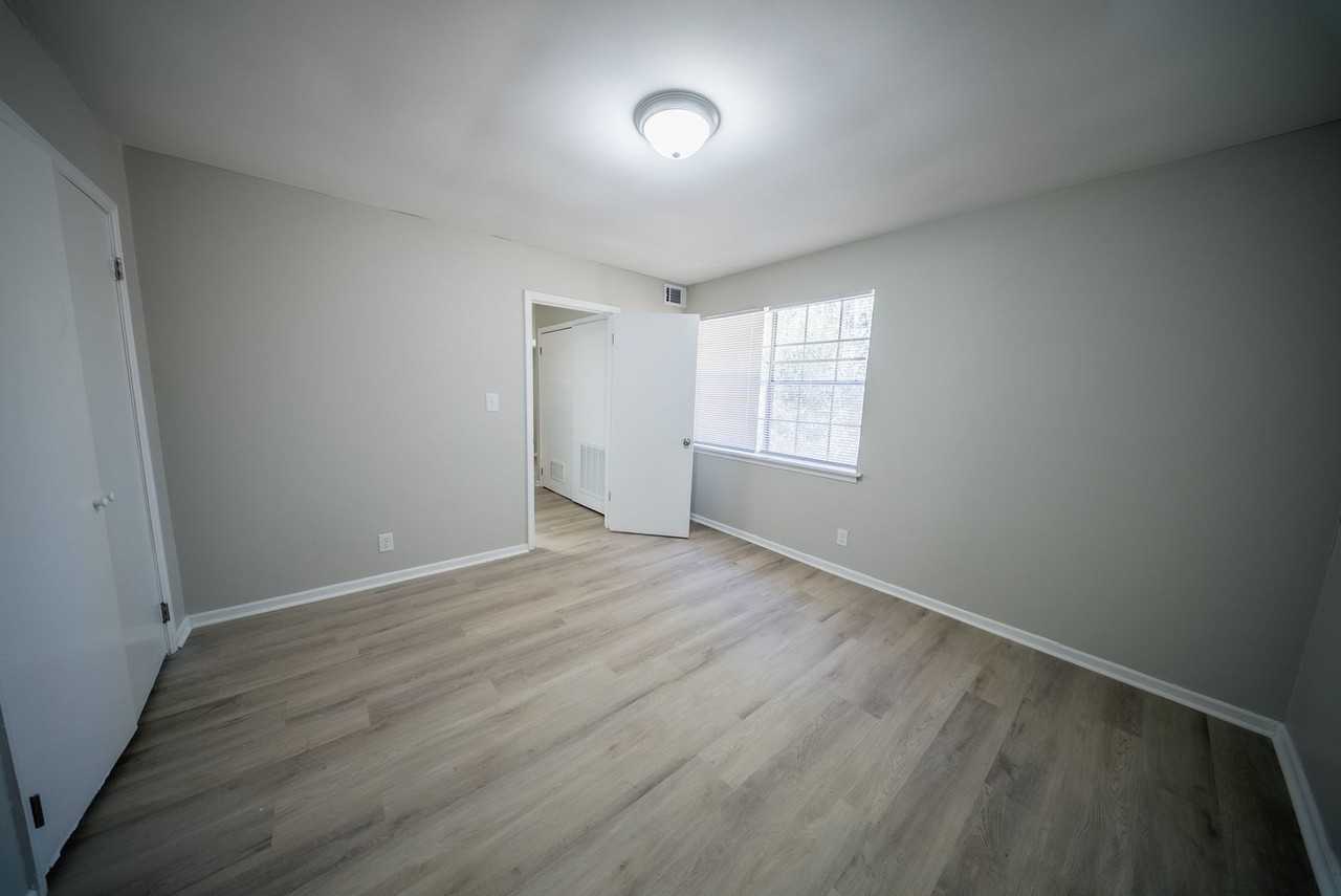 205 Johnson St #A - Photo 7 of 15