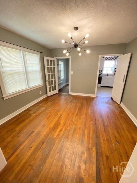 2206 E 41st St - Photo 5 of 17