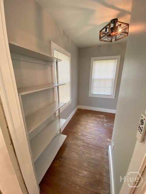 2206 E 41st St - Photo 6 of 17