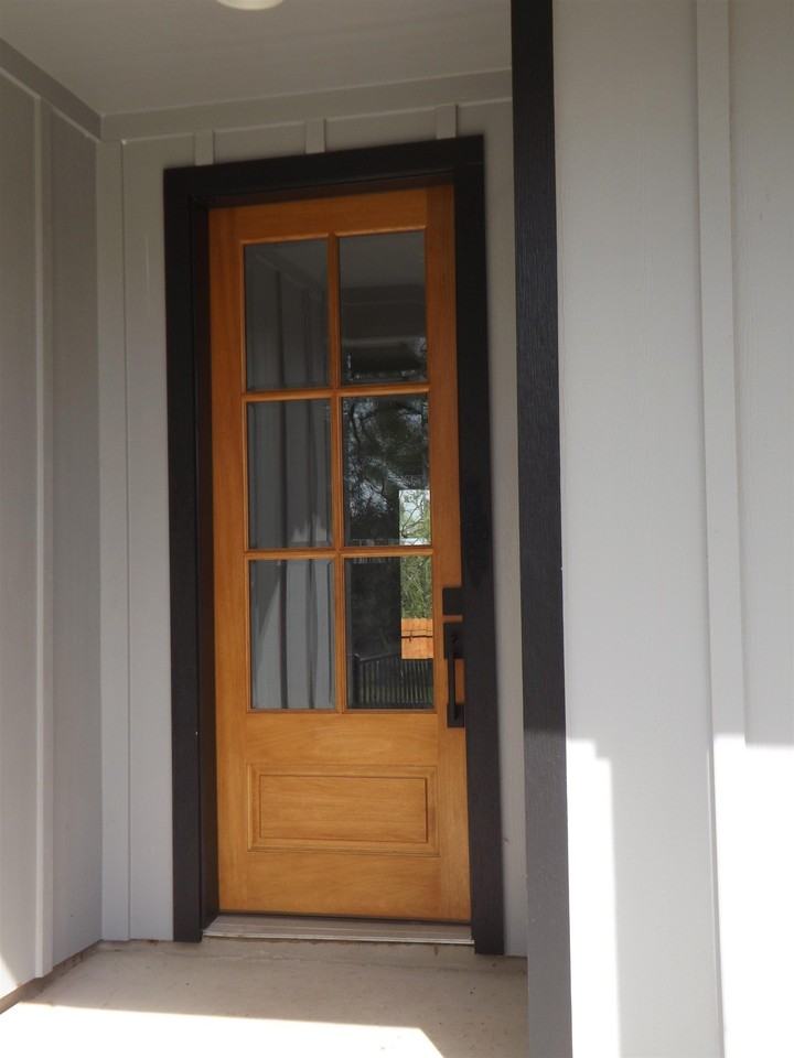 1191 S Lake Dr - Photo 2 of 23