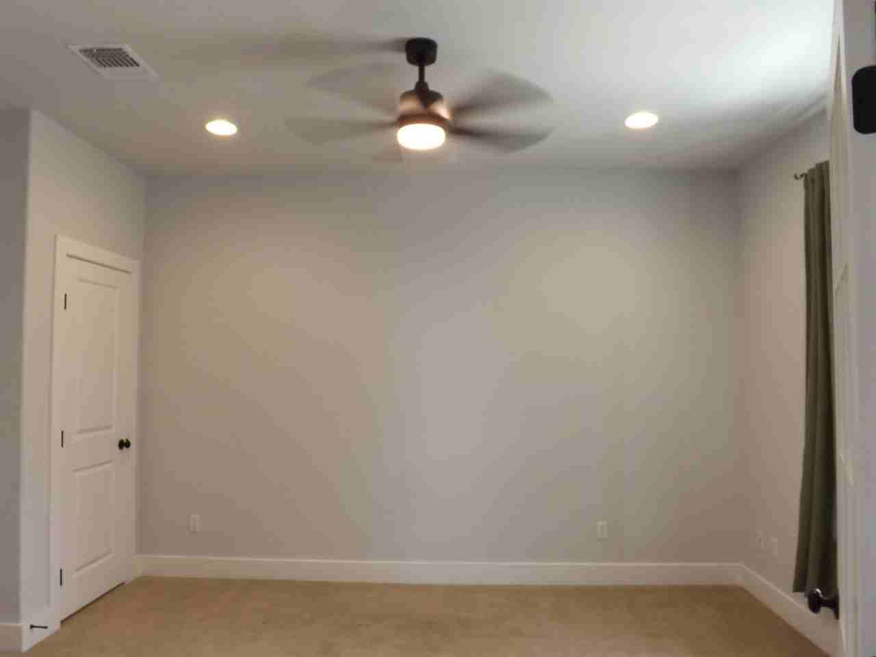 1191 S Lake Dr - Photo 3 of 23