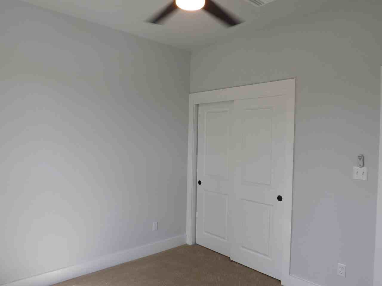 1191 S Lake Dr - Photo 7 of 23