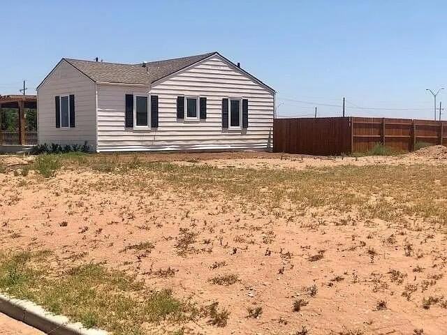 1507 Wabash St - Photo 5 of 14