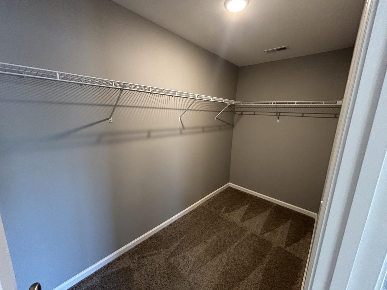 8084 Driftwood Loop - Photo 6 of 15