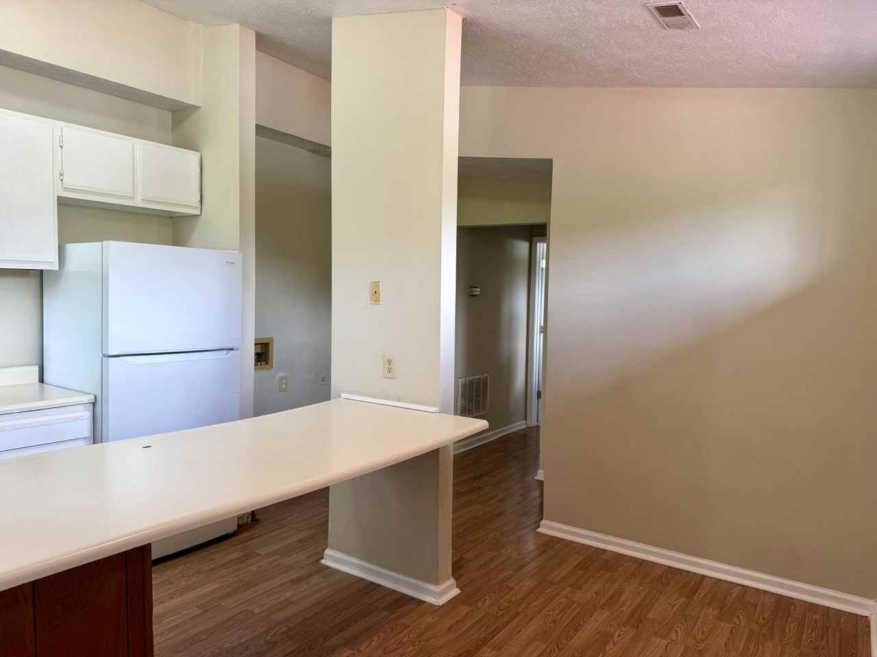 151 Weslee Way #5 - Photo 3 of 9
