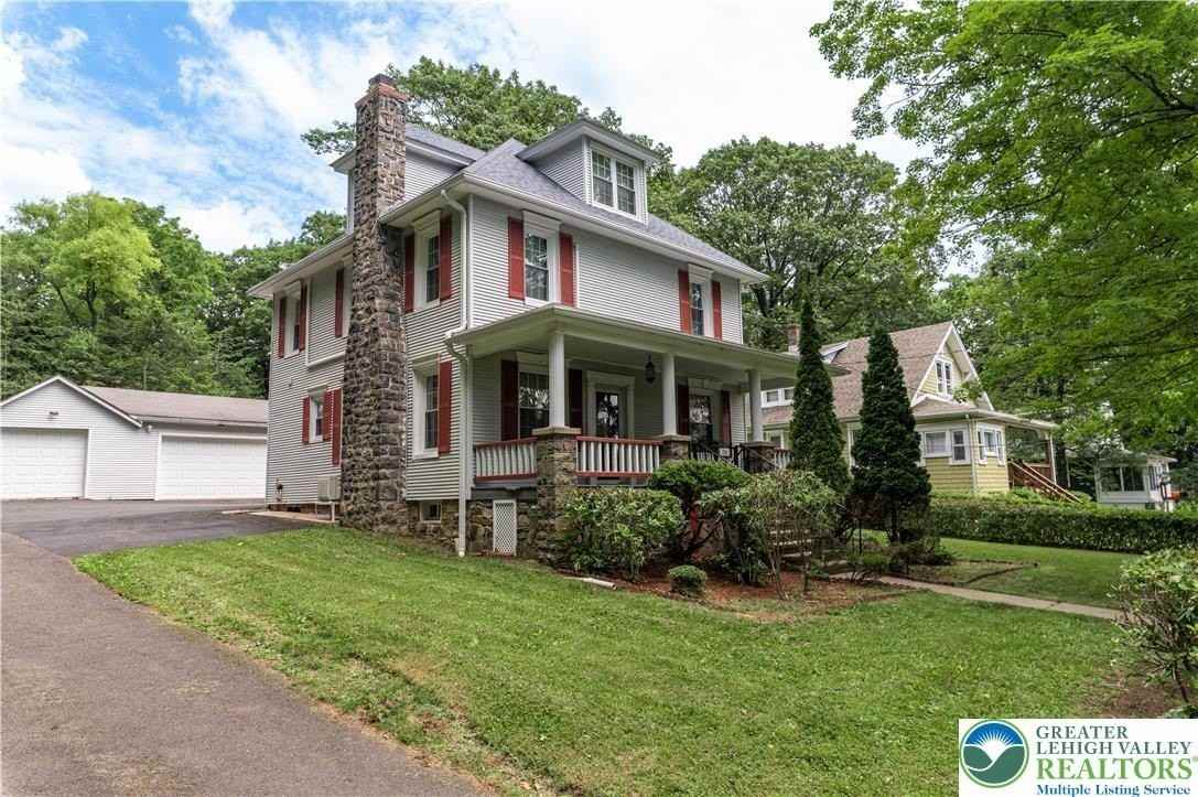 26 Center Ave - Photo 2 of 37