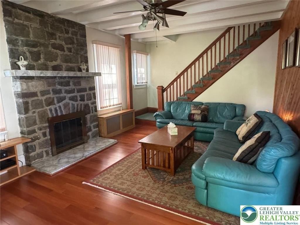 26 Center Ave - Photo 4 of 37