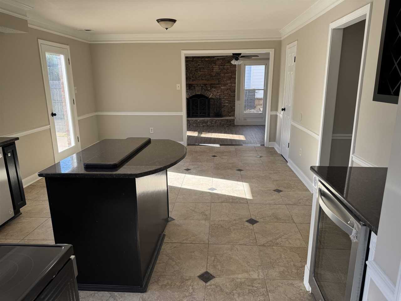 339 Oakleigh Dr - Photo 6 of 29