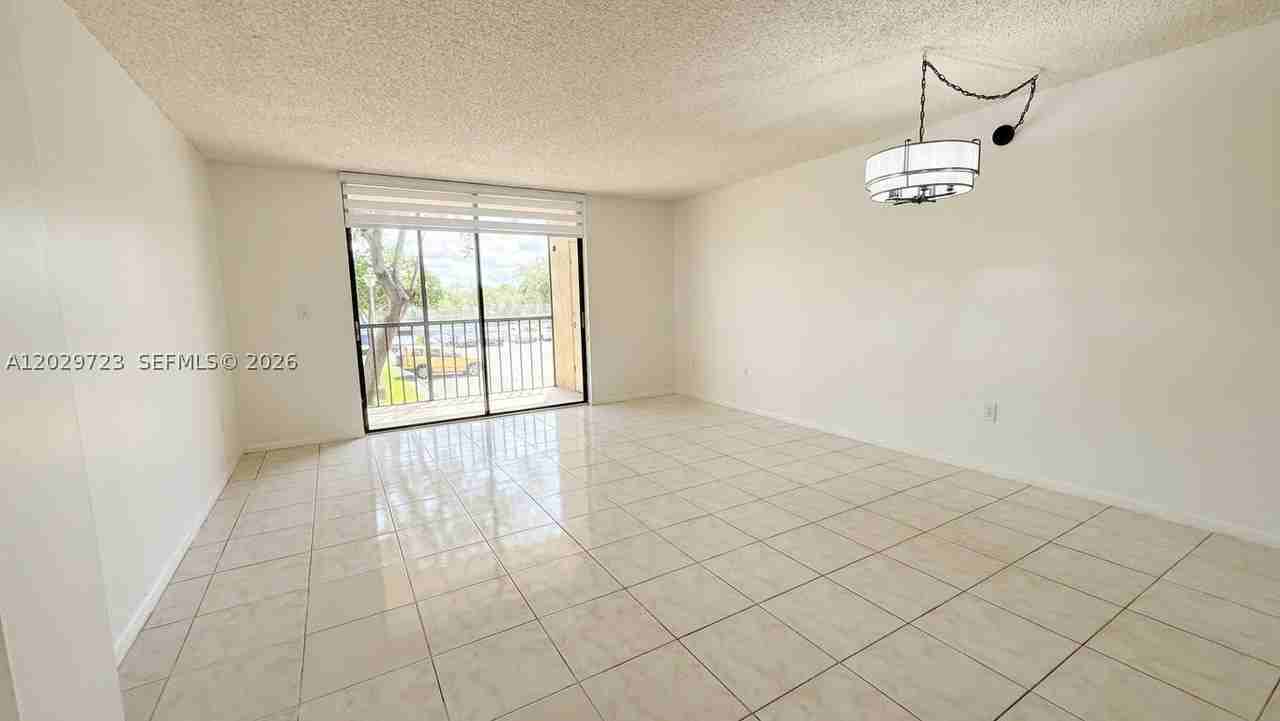 8520 Sw 133rd Avenue Rd #210 - Photo 7 of 15