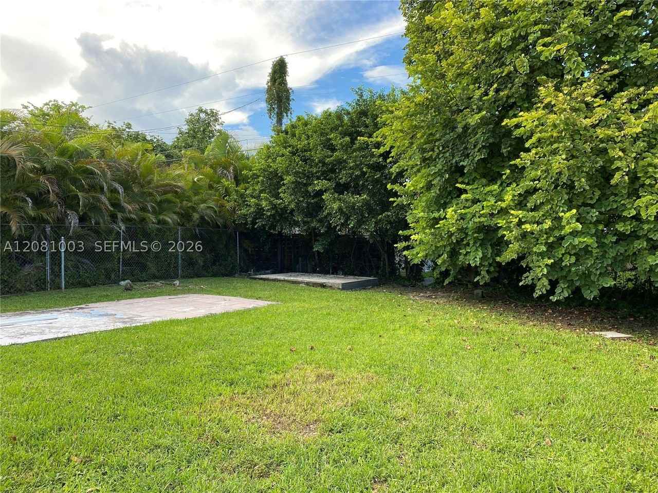 6367 Coral Way - Photo 4 of 12