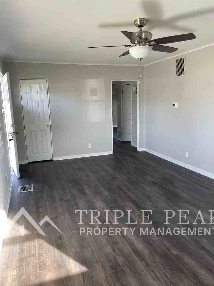 1703 4th Avenue - Single Family - Photo 3 of 13