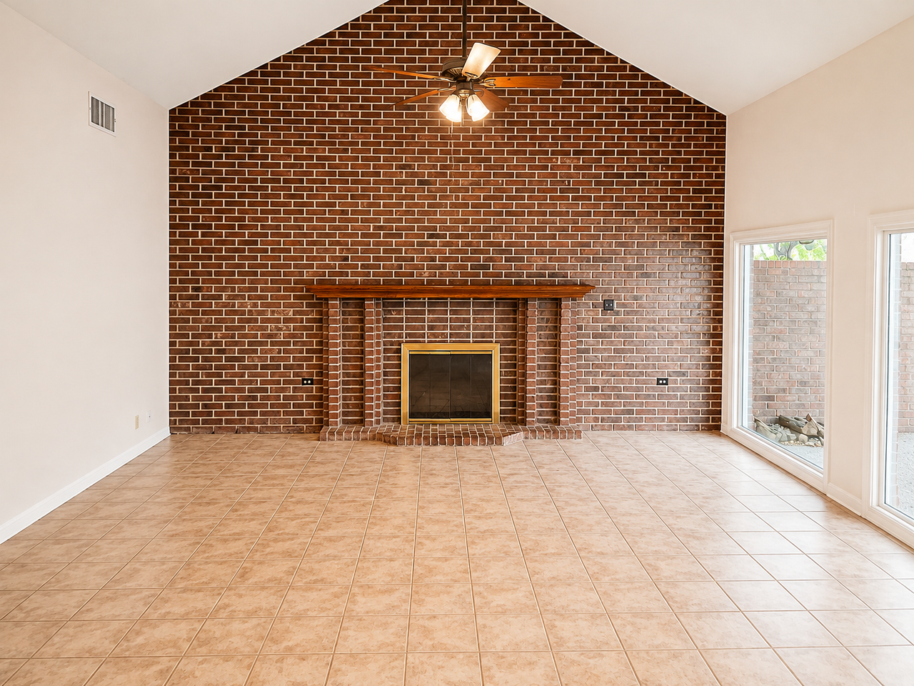 2723 Canyon Oaks Ct #1 - Photo 2 of 15