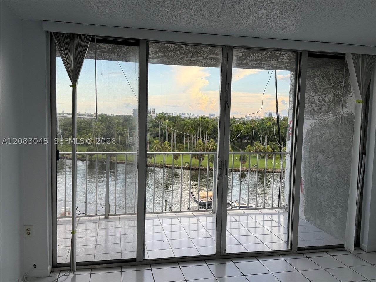 1700 Nw North River Dr #807