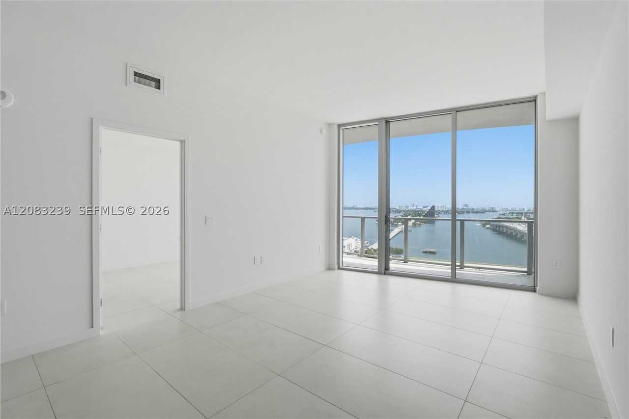 1400 Biscayne Blvd #2104