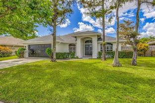 1797 Hollyhock Rd - Photo 1 of 1