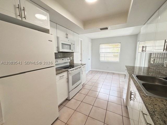 6241 SW #8 - Photo 7 of 23