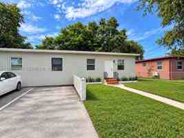 featured image of 2027 Nw 91st St #2025