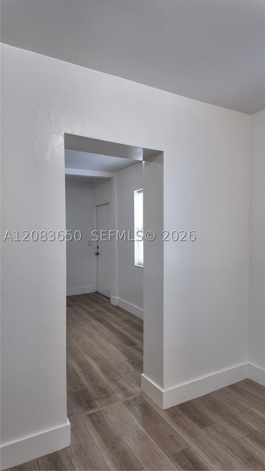 2027 Nw 91st St #2025 - Photo 5 of 26