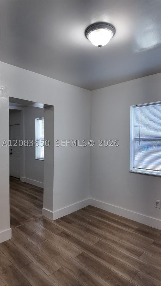 2027 Nw 91st St #2025 - Photo 6 of 26