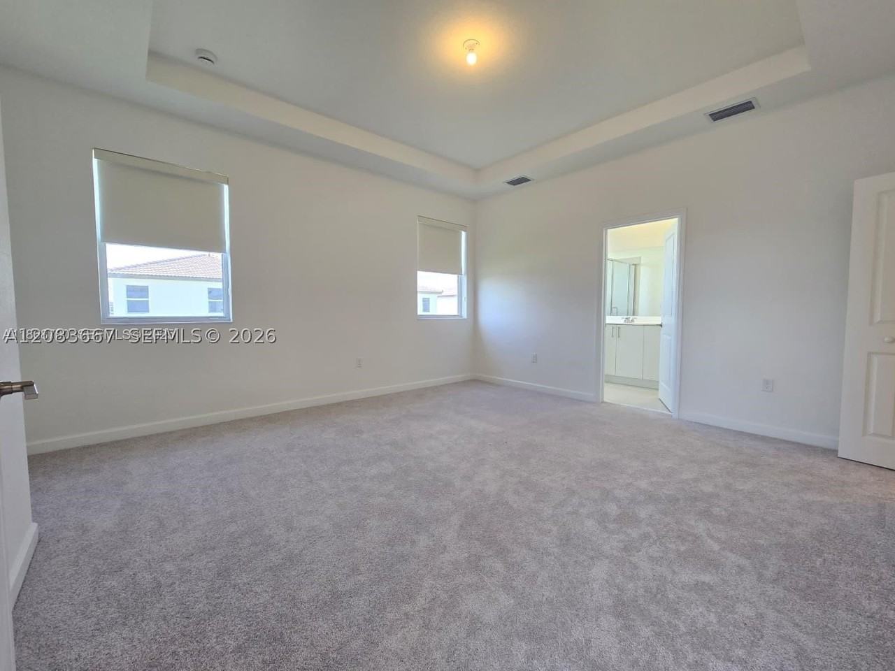 2670 Se 24th Ct - Photo 7 of 17