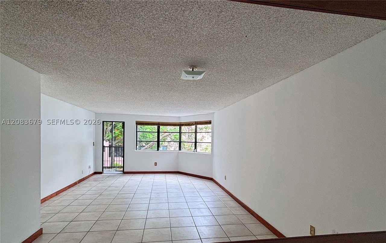 20860 San Simeon Way #303-6 - Photo 5 of 12