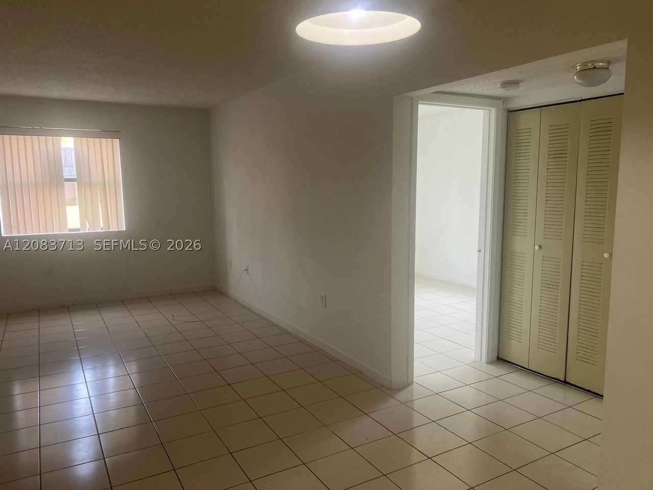 560 Nw 114th Ave #204 - Photo 4 of 23
