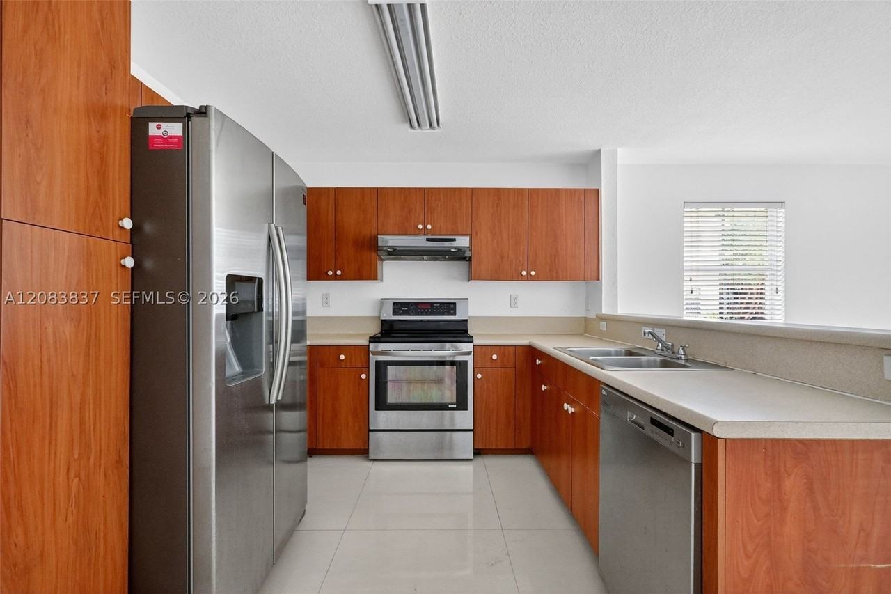 12989 Sw 30th Ct #135 - Photo 5 of 17