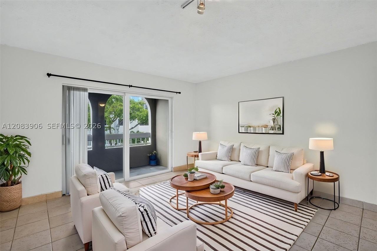 7740 Camino Real #G306 - Photo 7 of 20