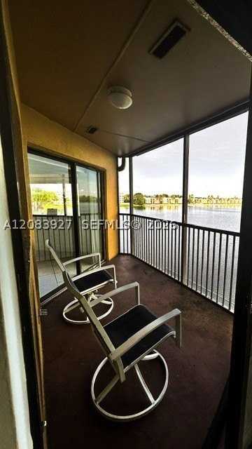 15545 Miami Lakeway N #303 - Photo 4 of 14