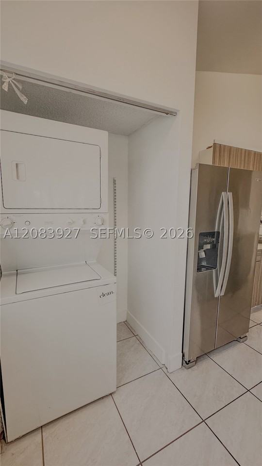 15545 Miami Lakeway N #303 - Photo 6 of 14