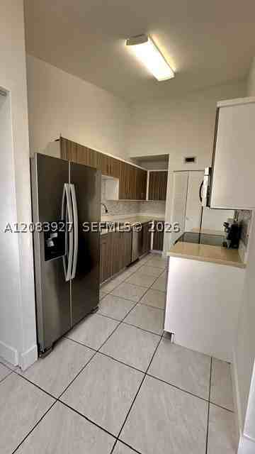 15545 Miami Lakeway N #303 - Photo 7 of 14