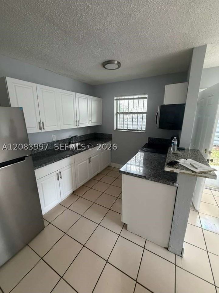 1330 Ne 127th St #5