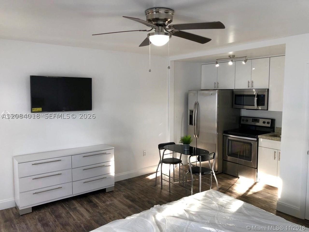 2344 W Flagler St #1 - Photo 7 of 12