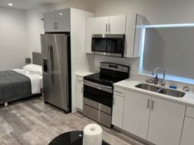 2285 Nw 2nd St #5 - Photo 1 of 1