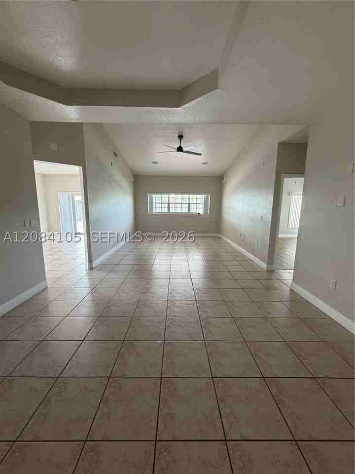 15457 Sw 150th St #15457 - Photo 2 of 28
