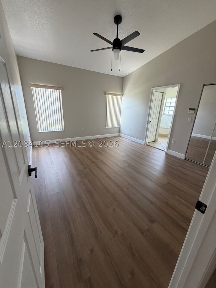15457 Sw 150th St #15457 - Photo 3 of 28