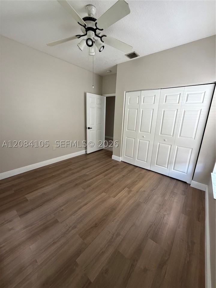 15457 Sw 150th St #15457 - Photo 6 of 28