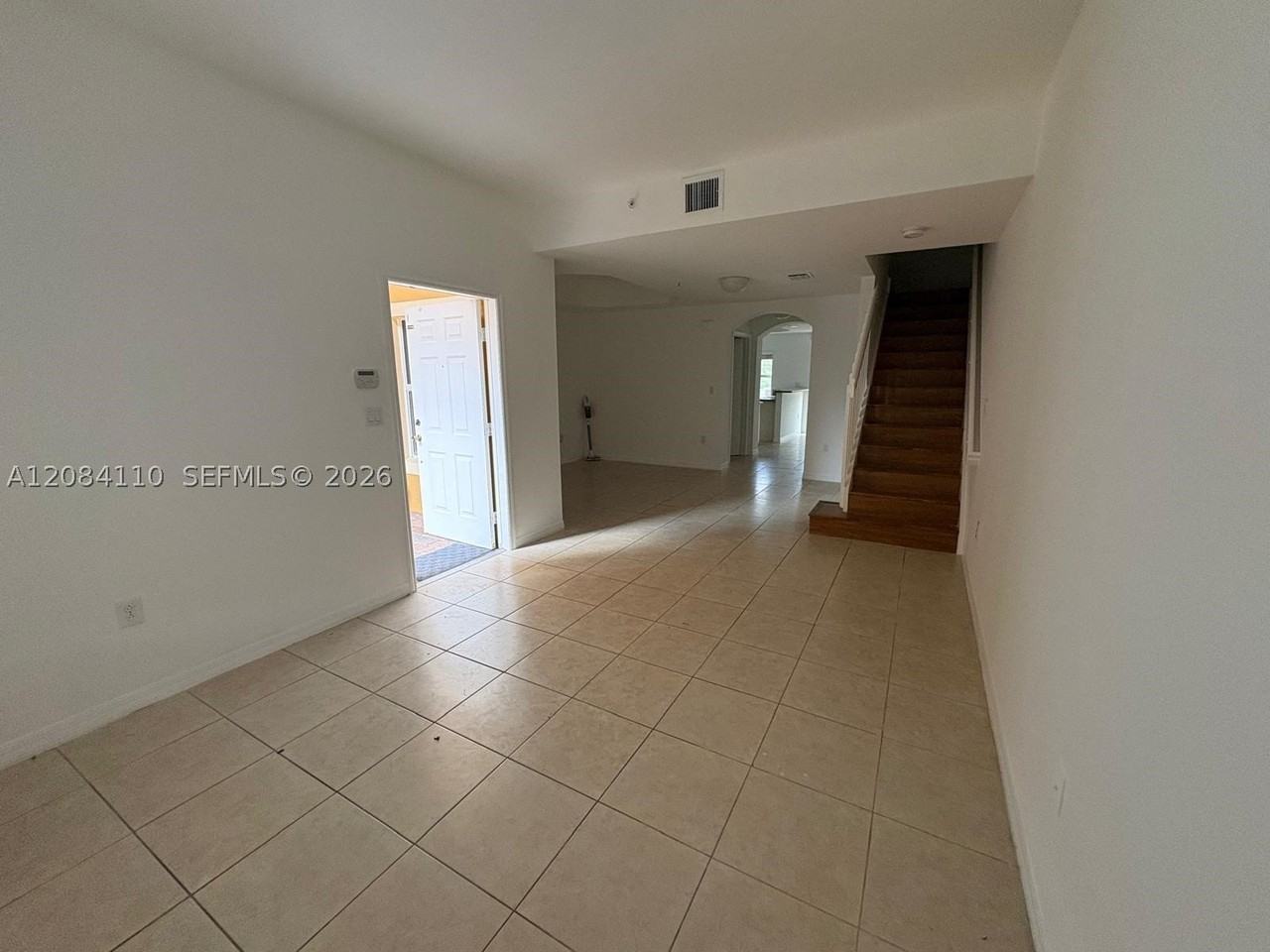 1037 Sw 143rd Ave #1305 - Photo 2 of 9