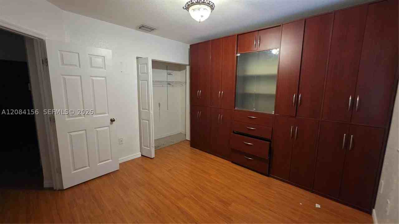 17141 Sw 138th Ct - Photo 2 of 19