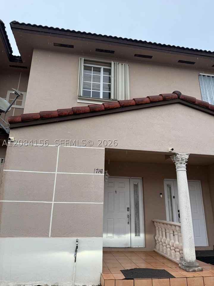 17141 Sw 138th Ct - Photo 7 of 19